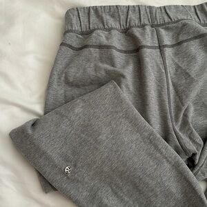 lululemon joggers
